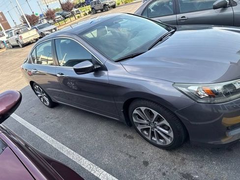 Used 2014 Honda Accord Sport image 6