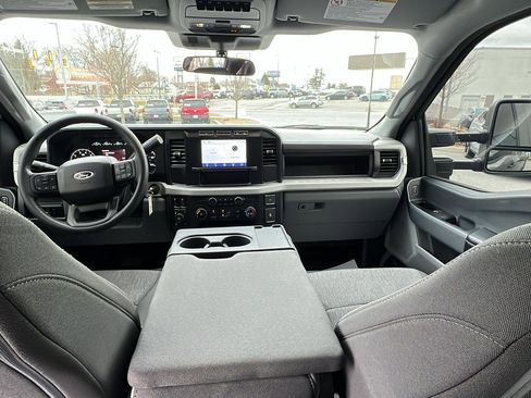 Used 2024 Ford F250 XL w/ STX Appearance Package image 19