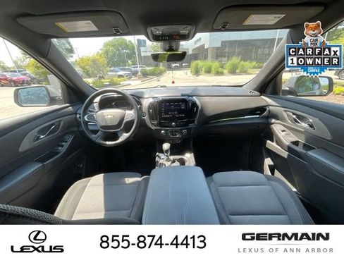 Used 2023 Chevrolet Traverse LT w/ Rear Camera Mirror Package AWD/4WD image 14