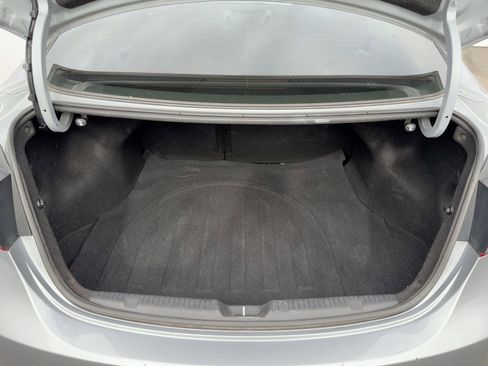 Used 2015 Hyundai Elantra SE w/ Option Group 02 image 25