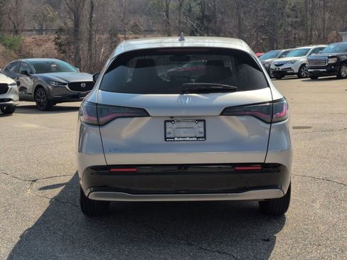 Used 2024 Honda HR-V EX-L image 5