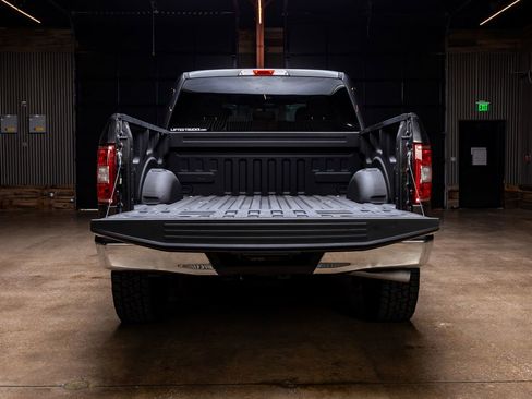 Used 2019 Ford F150 XLT image 8