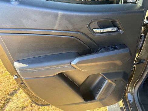 Used 2024 GMC Canyon Elevation w/ Convenience Package image 38