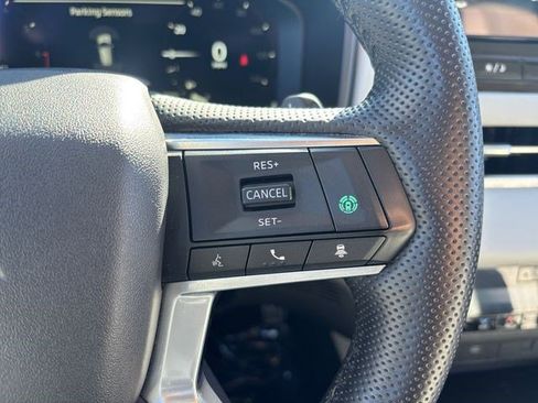 Used 2025 Mitsubishi Outlander SEL image 28