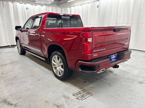 Used 2025 Chevrolet Silverado 1500 High Country image 4