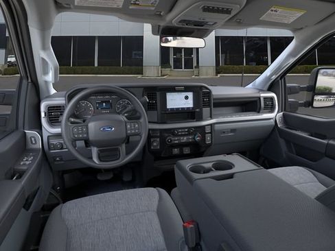 New 2026 Ford F250 XL AWD/4WD image 9