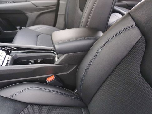 New 2026 Jeep Compass Latitude image 36