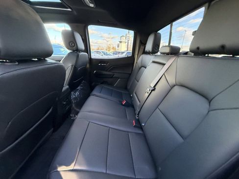 New 2026 GMC Canyon Elevation w/ Convenience Package image 5