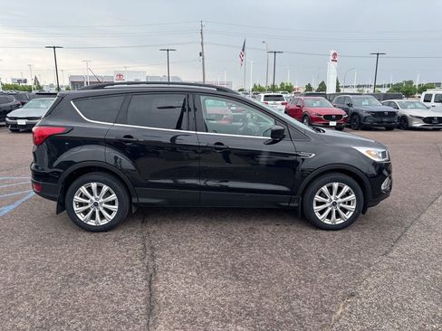 Used 2019 Ford Escape SEL AWD/4WD image 4