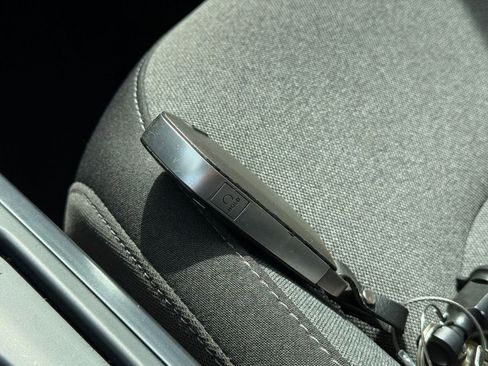 Used 2025 Kia K4 LXS image 27