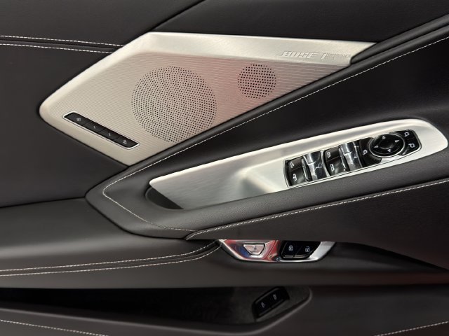 Used 2022 Chevrolet Corvette Stingray Preferred Conv w/ Z51 Performance Package RWD image 29