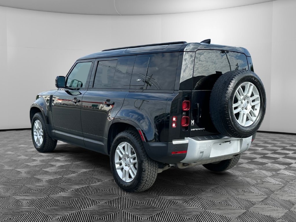 Used 2020 Land Rover Defender 110 S AWD/4WD image 4