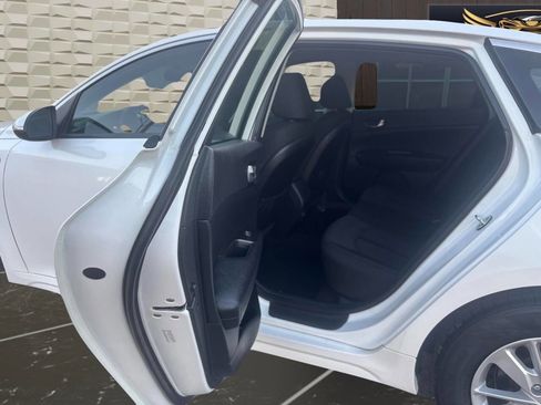 Used 2016 Kia Optima LX image 15