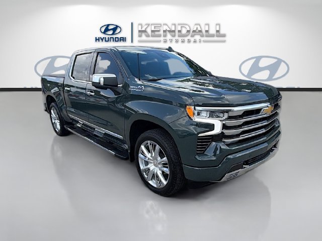 Used 2026 Chevrolet Silverado 1500 High Country w/ High Country Premium Package RWD image 2