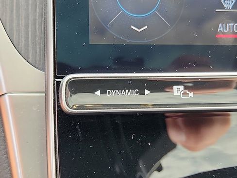 Used 2023 Mercedes-Benz GLC 300 4MATIC image 27