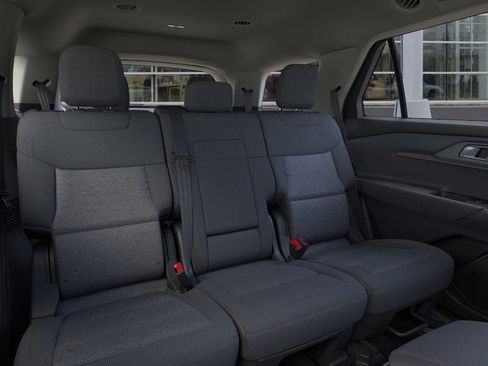 New 2026 Ford Explorer Active image 11