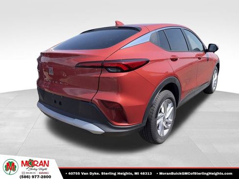 Used 2024 Buick Envista Preferred w/ Convenience I Package FWD image 3