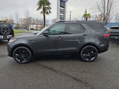 New 2026 Land Rover Discovery Limited Edition AWD/4WD image 2