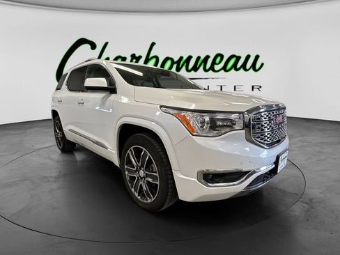 Used 2017 GMC Acadia Denali w/ Technology Package AWD/4WD image 7