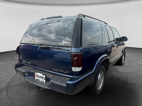 Used 2001 Chevrolet Blazer LT AWD/4WD image 9