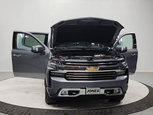 Used 2022 Chevrolet Silverado 1500 High Country AWD/4WD image 10
