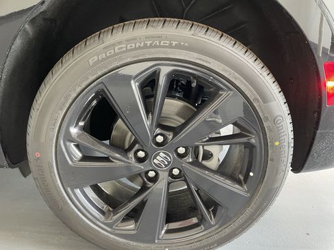 New 2025 Buick Envision Sport Touring image 7