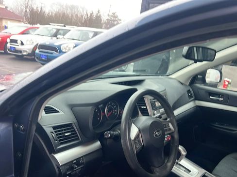 Used 2014 Subaru Legacy 2.5i image 34