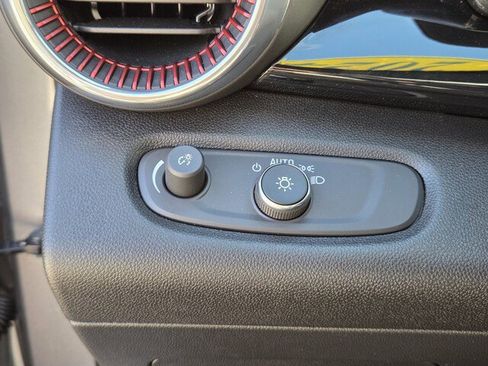 Used 2024 Chevrolet Trax RS w/ Driver Confidence Package image 13