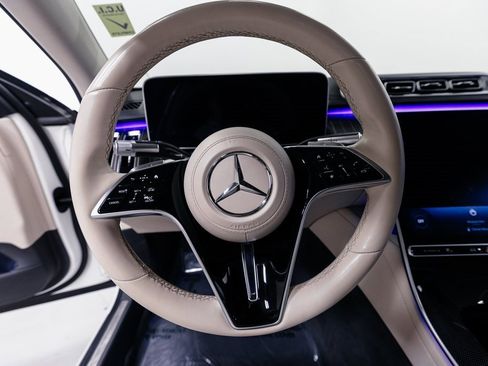 Certified 2022 Mercedes-Benz S 580 4MATIC Sedan image 12