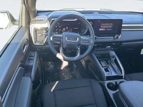 New 2026 GMC Canyon Elevation RWD image 11