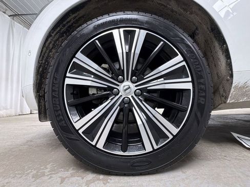Used 2023 Volvo XC60 B5 Ultimate w/ Climate Package AWD/4WD image 14