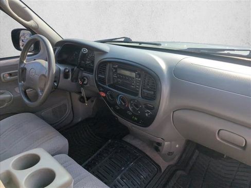 Used 2000 Toyota Tundra SR5 w/ Convenience Pkg image 18
