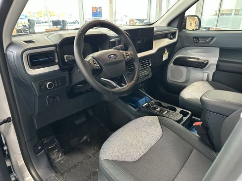New 2025 Ford Maverick XLT w/ XLT Luxury Package image 9