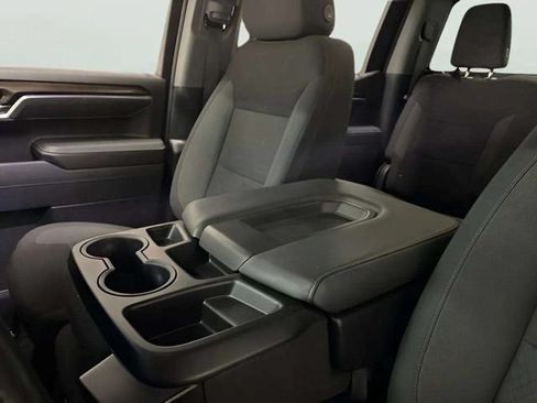 Used 2025 Chevrolet Silverado 1500 LT AWD/4WD image 75