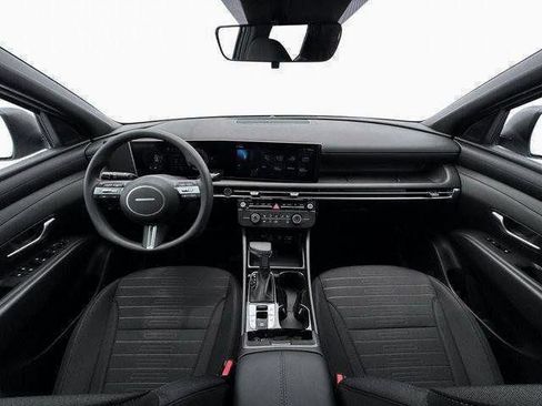 New 2026 Hyundai Santa Cruz SE FWD image 13