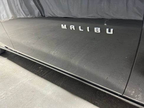 Used 2024 Chevrolet Malibu LT FWD image 9