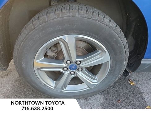 Used 2022 Ford Edge SEL w/ Convenience Package image 5