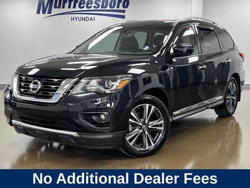 Used 2018 Nissan Pathfinder Platinum FWD image 1