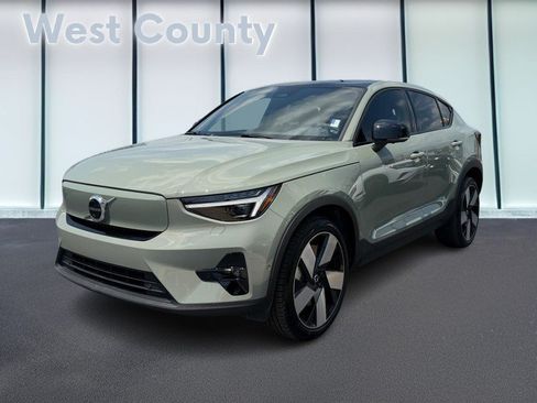 Used 2023 Volvo C40 P8 Recharge Ultimate AWD/4WD image 9