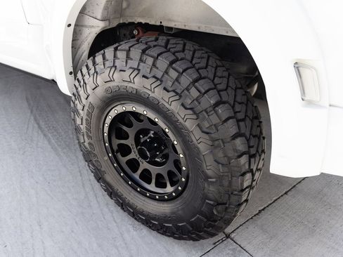 Used 2021 Ford F150 Raptor w/ Equipment Group 801A High AWD/4WD image 15