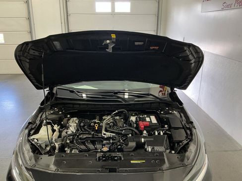 Used 2023 Nissan Altima 2.5 SV w/ SV Premium Package FWD image 27