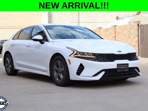 Used 2021 Kia K5 LXS FWD image 1