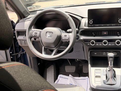 Used 2024 Honda CR-V Sport image 18