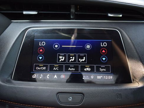 Used 2019 Cadillac XT4 Sport FWD image 27