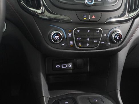 Used 2023 Chevrolet Equinox RS w/ RS Leather Package image 13