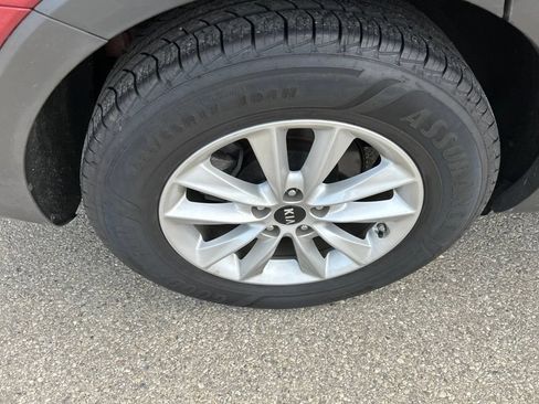 Used 2020 Kia Sorento LX w/ LX I4 Convenience Package AWD/4WD image 15