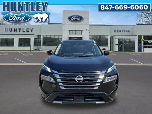 Used 2024 Nissan Rogue Platinum w/ Platinum Premium Package AWD/4WD image 3