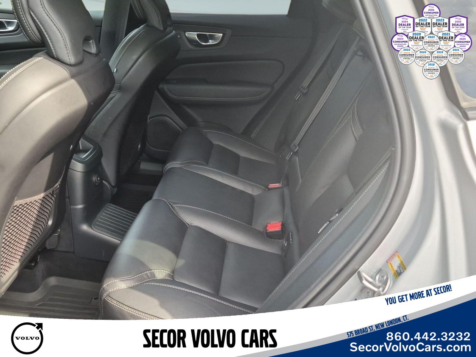 Used 2024 Volvo XC60 T8 Ultimate w/ Protection Package Premier AWD/4WD image 21