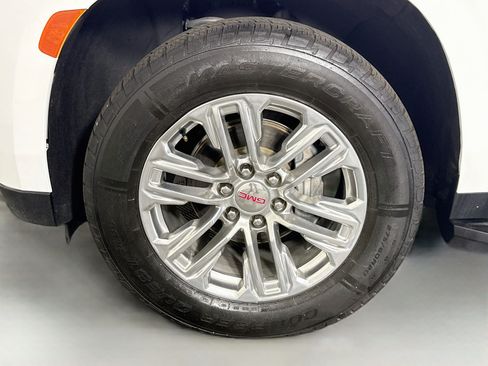 Used 2021 GMC Yukon SLT RWD image 38