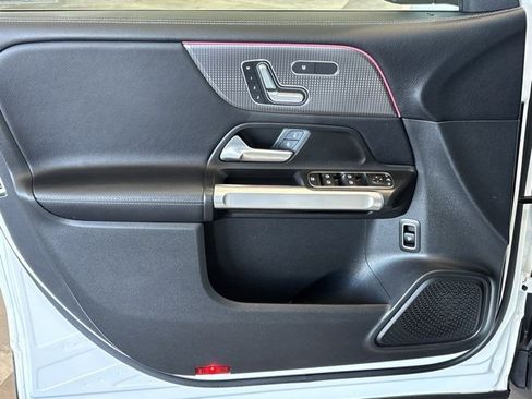 Certified 2021 Mercedes-Benz GLB 250 image 13